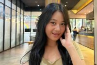 Aura Cinta Kritik Larangan Wisuda SMA (Foto: IG Aura Cinta)