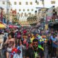 Festival Songkran di Thailand (REUTERS/Chalinee Thirasupa)

