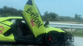 Lamborghini Alami Kecelakaan di Tol Jombang, Ternyata Milik Bos Triv