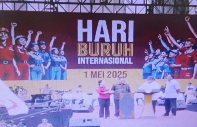 Presiden Prabowo Hadiri Langsung Peringatan May Day 2025 di Monas