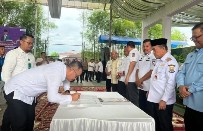 Walikota Sungai Penuh Alfin Hadiri Rakor Pembentukan Koperasi Merah Putih di Provinsi Jambi