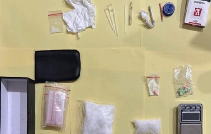 Pelaku Dugaan Peredaran Narkoba di Kerinci Kabur Saat Digerebek, Polisi Temukan Barang Bukti