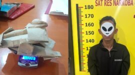 Bawa Ganja ke Area Pemakaman, Pemuda di Kerinci Ditangkap Tim Satresnarkoba