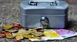 Mengelola Keuangan Keluarga dan Bisnis: Kunci Stabilitas Finansial Jangka Panjang (Foto: Pixabay)