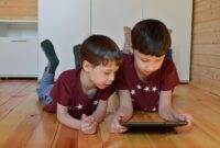 Cara Mengatasi Anak yang Kecanduan Gadget. (Foto: Pixabay)