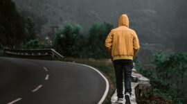 Manfaat Jalan Pagi untuk Kesehatan: Cara Sederhana Menjaga Tubuh Tetap Bugar dan Bahagia (Foto: Pixabay)