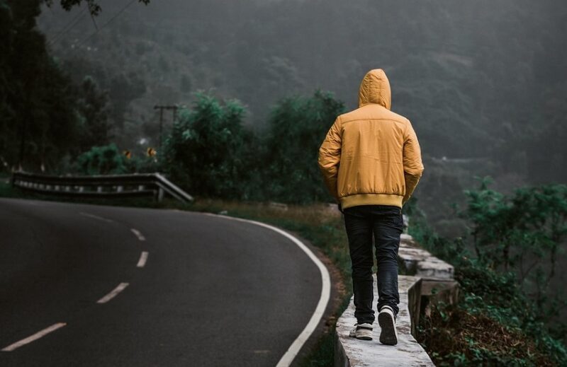 Manfaat Jalan Pagi untuk Kesehatan: Cara Sederhana Menjaga Tubuh Tetap Bugar dan Bahagia (Foto: Pixabay)