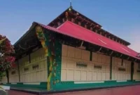Masjid Agung Pondok Tinggi Kota Sungai Penuh. (Foto: facebook galerijambi)