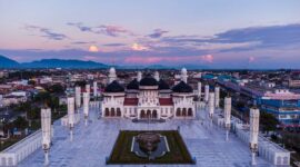 Masjid Raya Baiturrahman. (Foto: catperku.com)