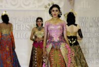 Kebaya Modern, Simbol Elegansi Wanita Indonesia yang Kembali Populer (Foto: Istimewa)