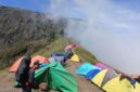 Suasana pendakian di Pelawangan Dua, Gunung Rinjani (Foto: RRI/Halwi)