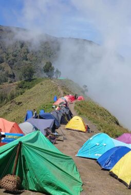 Penutupan Sementara Jalur Pendakian Gunung Rinjani: Langkah Pemerintah Jaga Keselamatan Pendaki