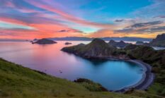 7 Tempat Wisata di Sikka NTT yang Lagi Hits dan Wajib Dikunjungi Wisatawan