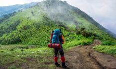 Petualangan Solo Traveler: 5 Destinasi Alam Terbaik yang Menantang dan Memikat