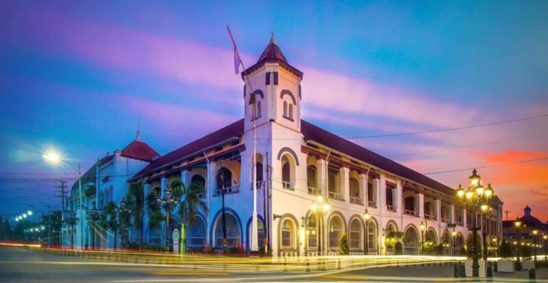 10 Tempat Wisata Terbaik di Semarang: Pesona Budaya, Alam, dan Sejarah dalam Satu Kota. (Foto: bobobox.com)
