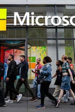 Gelombang PHK di Microsoft: 9.000 Karyawan Terdampak di Tengah Transformasi Teknologi