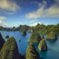 Rencana Liburan 3 Hari ke Raja Ampat: Biaya, Tips, dan Aktivitas yang Wajib Dicoba. (Foto: https://wallpaperaccess.com/raja-ampat)
