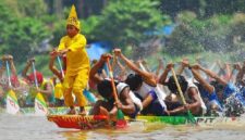 Festival Pacu Jalur 2025 di Kuantan Singingi: Atraksi Budaya dengan 1,5 Juta Pengunjung. (Foto: Google)