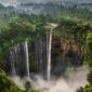 Tumpak Sewu, Air Terjun Niagara Jawa Timur yang Viral di TikTok dan Jadi Primadona Wisata. (Foto: eastjavaparadise)