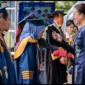 Menteri Pariwisata Widiyanti Putri Wardhana hadir secara langsung dalam acara wisuda di Kampus Poltekpar Makassar, Sulawesi Selatan. (Foto: ANTARA)