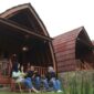 The Hills Kerinci Resort dengan Panorama Spektakuler Gunung Kerinci (Foto: booking)