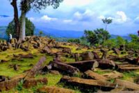 Situs Gunung Padang. (Foto: travelspromo)