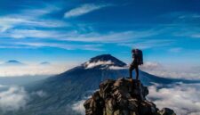 7 Gunung Aktif Tertinggi di Indonesia. (Foto: Pixabay)