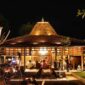Joglo Kopi Plumbon Jogja: Tempat Ngopi Tradisional dengan Suasana Kekinian (Foto: slilipantai.blogspot)