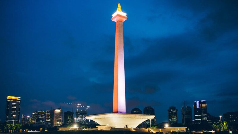 Monumen Nasional: Panduan Lengkap Ikon Kebanggaan Jakarta. (Foto: milenianews)