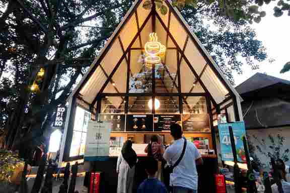 Tempat Nongkrong Hits dan Instagramable di Kopi Nako. (Foto: genpi)