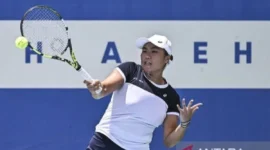 Petenis putri Indonesia Janice Tjen. (ANTARA FOTO/Aprillio Akbar/aww/am.)