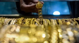ilustrasi harga emas perhiasan. (ANTARA FOTO/Putra M. Akbar)