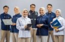 Para pegawai BPKH yang berkontribusi dalam pengelolaan keuangan haji (Foto: Bpkh)