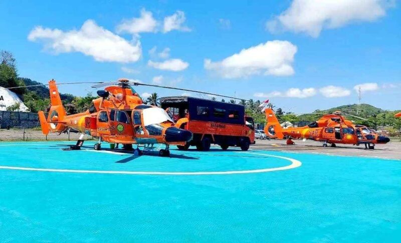 Dua helikopter Basarnas disiagakan di Sirkuit Mandalika, Lombok, NTB.  (Foto: Basarnas Mataram)