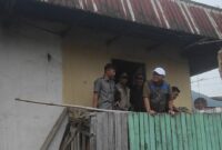 Walikota dan Wawako Sungai Penuh Bantu Korban Angin Puting Beliung (Foto: Humas)