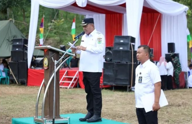 Walikota Alfin Pimpin Pembukaan TMMD ke-126 di Sungai Penuh (Foto: Humas)