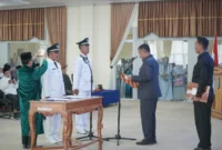 Bupati Monadi Lantik Dua Kades Penggati Antar Waktu