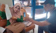 Diberhentikan Tanpa Alasan Jelas, ASN Dharmasraya Anike Maulana Mengadu ke PWI Sumbar