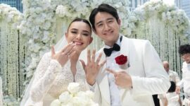 Amanda Manopo dan Kenny Austin resmi menikah, Jumat (10/10/2025). (Foto: Ig @rollmoments)