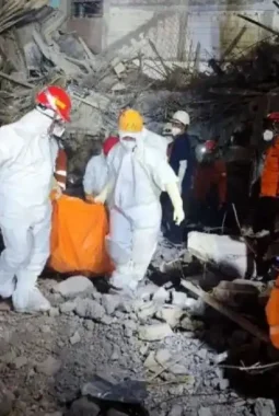 Jumlah Korban Tewas Reruntuhan Ponpes Al-Khoziny Tembus 52 Orang
