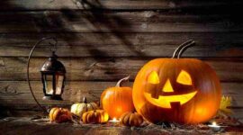 Potret sebuah labu kuning yang menjadi simbol perayaan hari Halloween (Foto: Freepik)