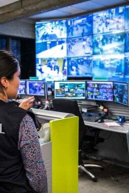 Interpol Proses Red Notice untuk Riza Chalid dan Jurist Tan