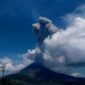 Gunung Lewotobi Laki-Laki Erupsi, Kolom Abu Capai 3.000 Meter (Foto: PVMBG)