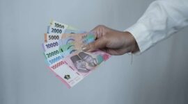 Lembaran uang rupiah dari nilai terbesar hingga terkecil (Foto: Dokumentasi BI)