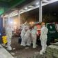 Petugas gabungan melakukan evakuasi korban reruntuhan gedung musala pondok pesantren Al Khoziny, Buduran, Kabupaten Sidoarjo, Jawa Timur. (Foto: BNPB)