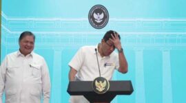 Menteri Keuangan Purbaya Yudhi Sadewa (kanan) dan Menko Perekonomian Airlangga Hartarto (kiri) (Foto: Dokumentasi/Setneg)