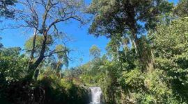 pesona Tibuan Wanagiri sungguh mengundang untuk berenang (Foto:RRI/Wangi)