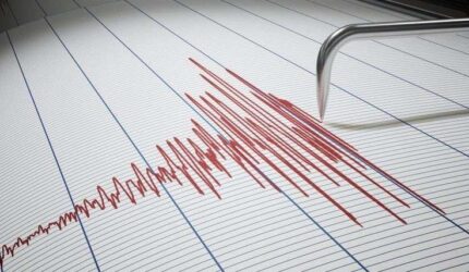 Ilustrasi seismograf