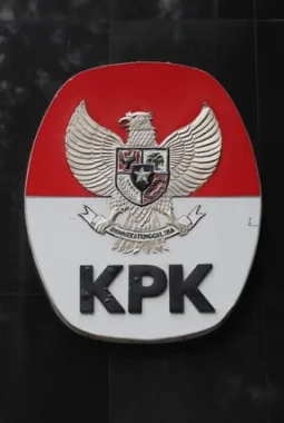 KPK Gelar OTT di Ponorogo, Bupati Masih Diperiksa