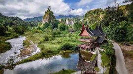 Ngarai Sianok (Foto: instagram.com/kamparsky.id)
